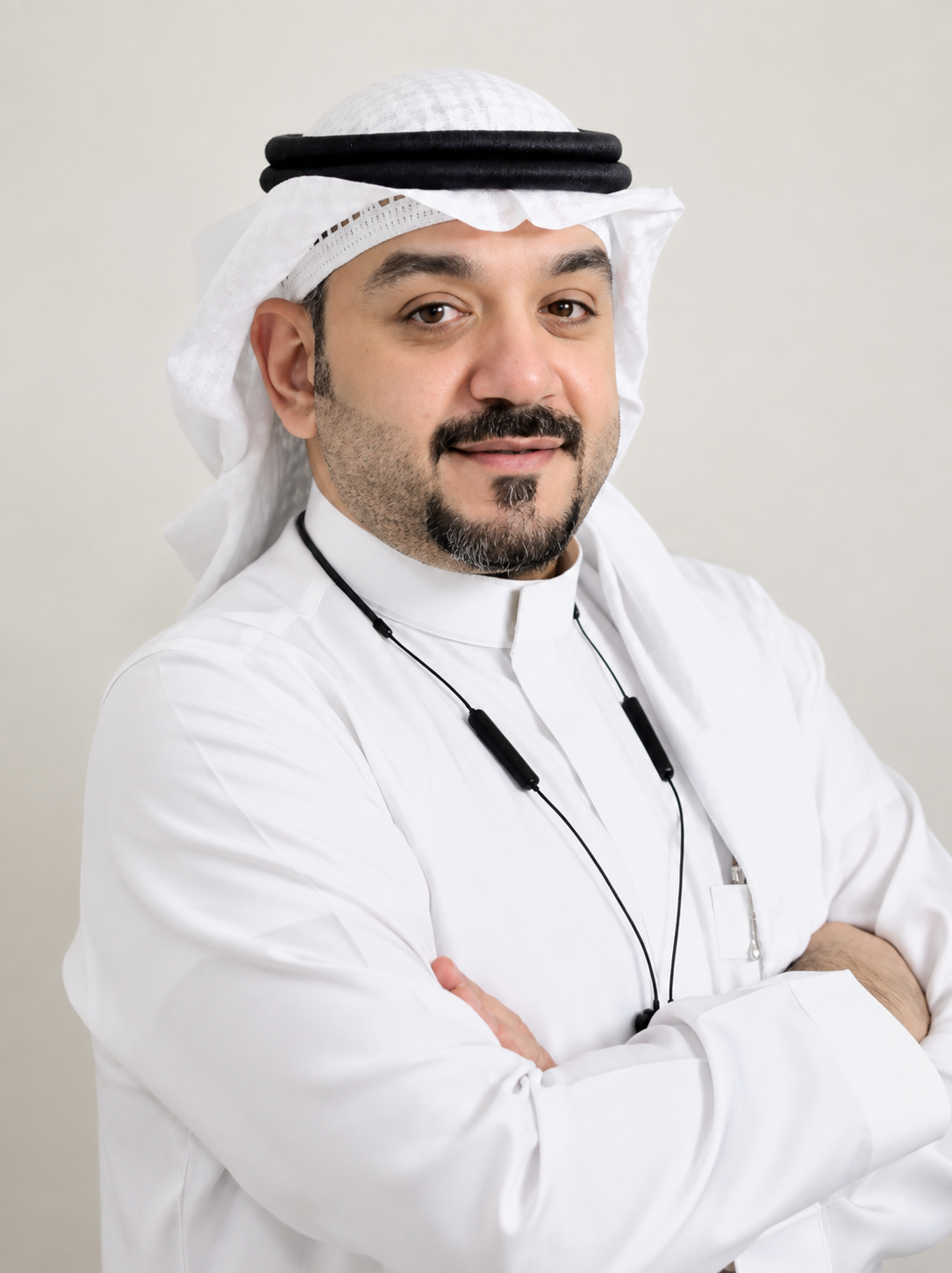 د. عدنان عصام أبوخشبة، طبيب باطنة
