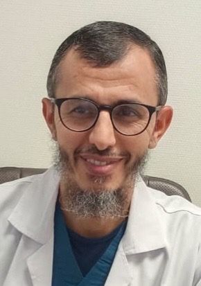 د. علي محمد علي هاشم، طبيب عظام