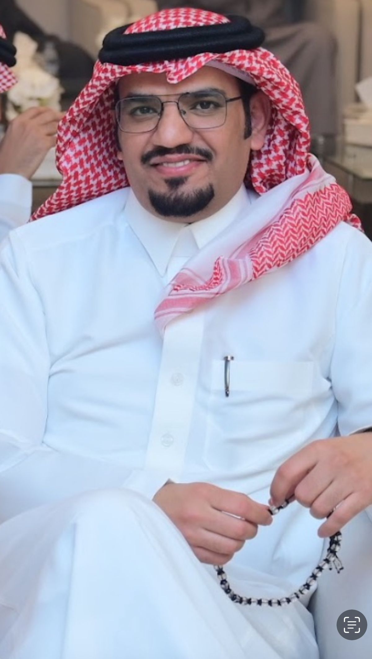 د. شعلان الأكلبي، طبيب جهاز هضمي